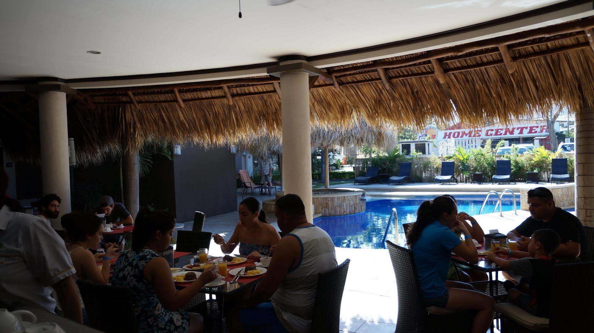 Hotel Colono Beach Coco Exterior foto